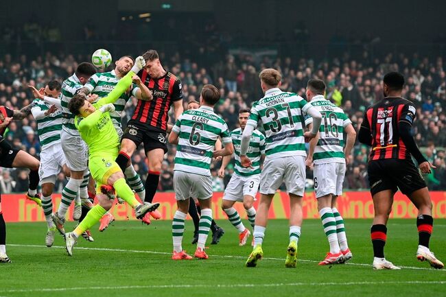 Nhận định Bohemians vs Shamrock Rovers (01h45 ngày 24/6) – Cầm chân đội đầu bảng 2 Cuộc thư hùng giữa Bohemians vs Shamrock Rovers